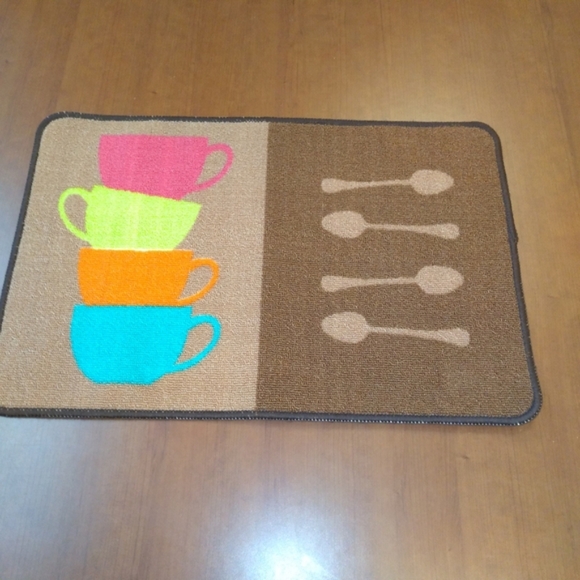 Decorative Area Rug - Picture 13 of 13